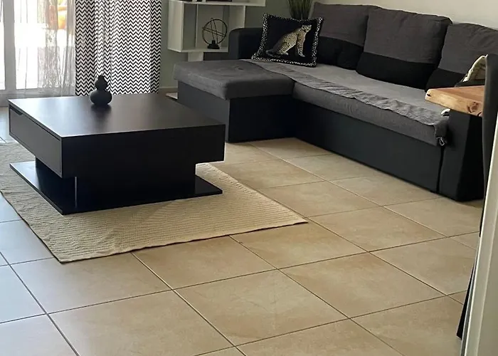 Apartament Facilis Vector House Kawala